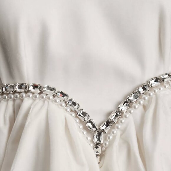 Nana Jacqueline White Backless Bow Bodysuit - Picture 8 of 16